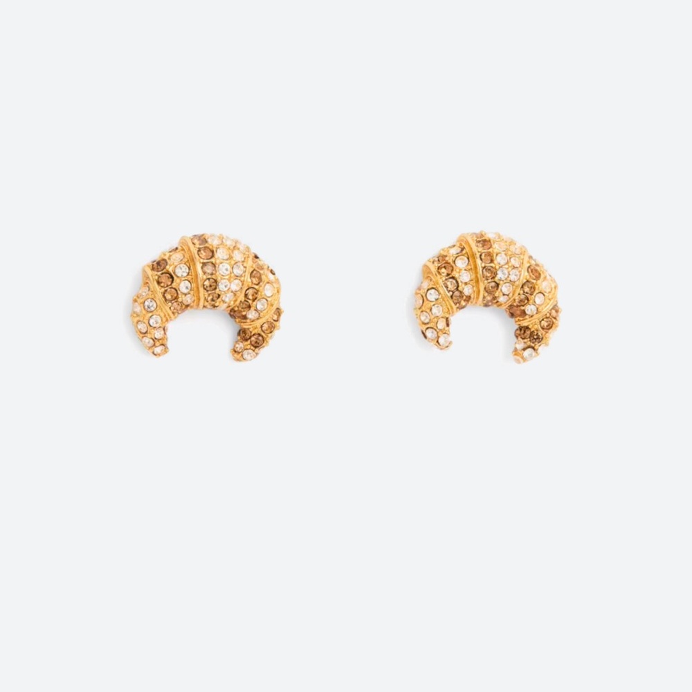 KATE SPADE
Patisserie Stud Earrings